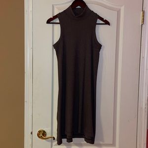 Lululemon purple midi sleeveless dress